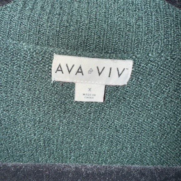 Ava & Viv Plus Size Boucle Hunter Green Button Down Duster Cardigan Sweater - Picture 10 of 11